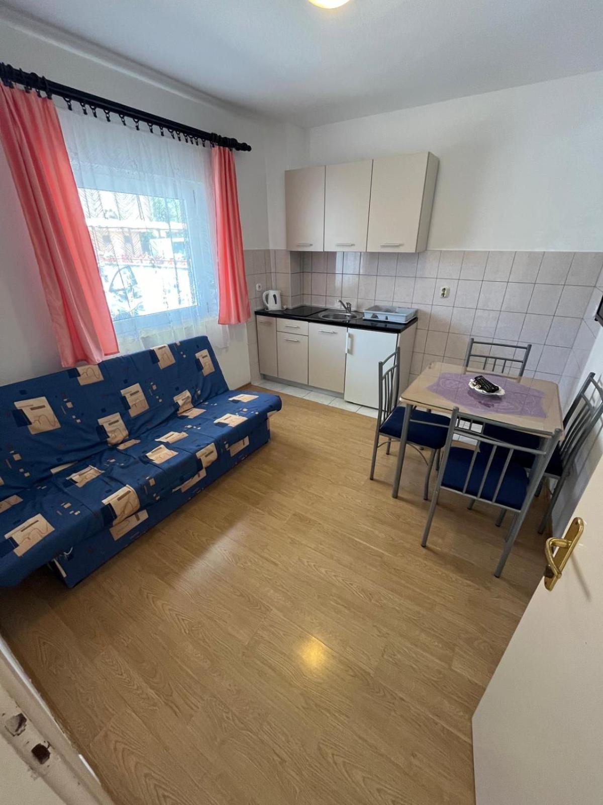 Ana Lovetovo Vodice Exterior foto