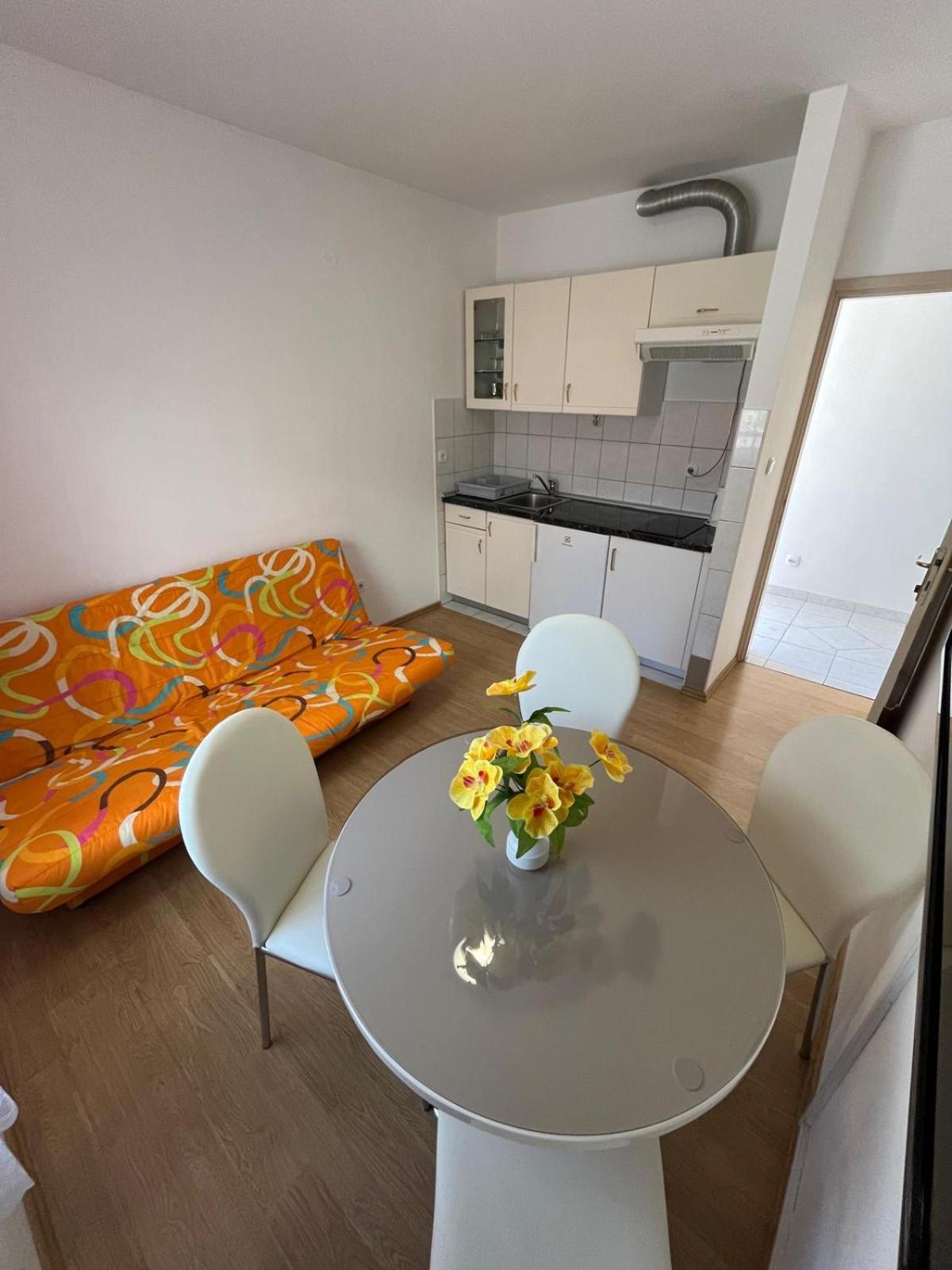 Ana Lovetovo Vodice Exterior foto